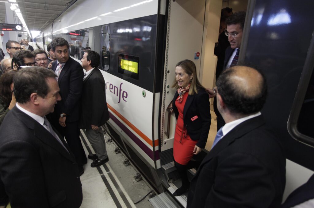 A lo largo de este mes de abril ya podrás ir en el tren de alta velocidad