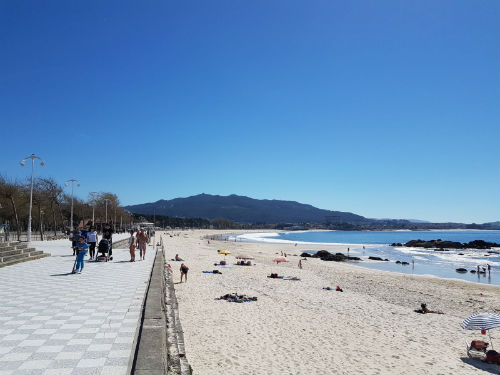 La arena de Samil estará como hoy: ocupada durante toda la semana