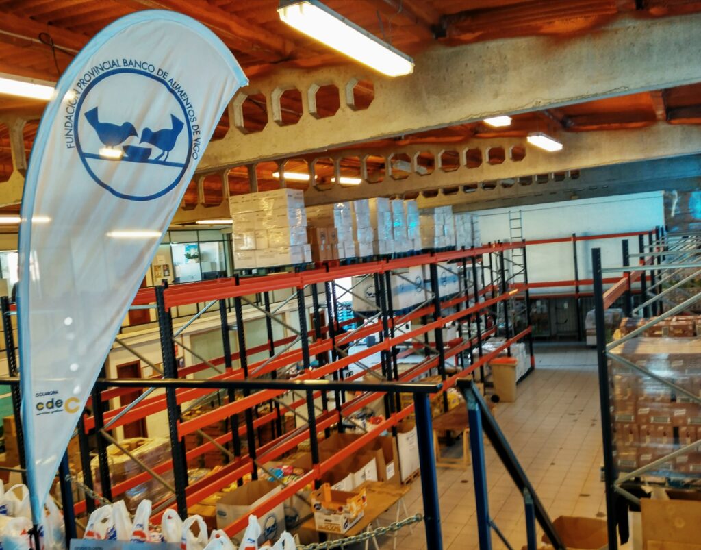 @BcoAlimentosVgo apela a la solidaridad ciudadana para poder llenar de comida sus almacenes, hoy desabastecidos