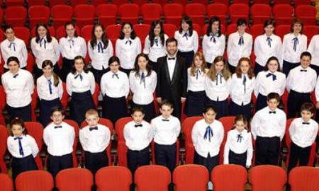 sinfonica Algunos de los niños de la Sinfónica de Galicia.