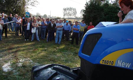 Derramaron la leche en una finca de Betanzos