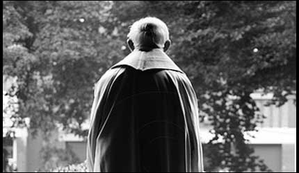 Los sacerdotes de Ourense no llegan a mileuristas