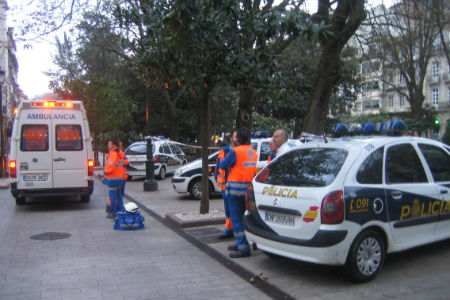 Efectivos desplazados a la zona.