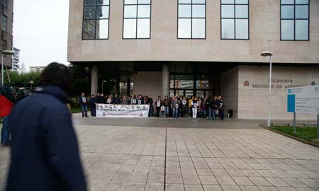 Los trabajadores de Alfageme deciden hoy si continúan con el encierro en la planta.