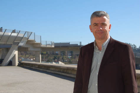O comisionado Emilio Fernández.