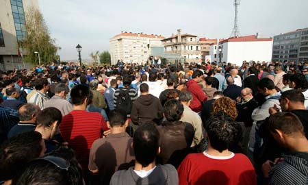Una de las asambleas celebradas en la Praza do Rei. Una de las asambleas celebradas en la Praza do Rei.
