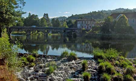 El río Vez. El río Vez.