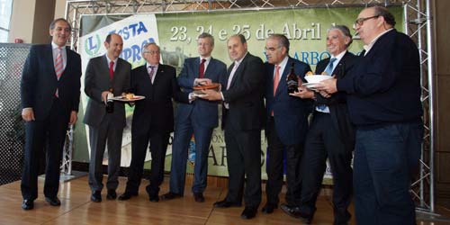 La presentación estuvo arropada por más de 150 autoridades. La presentación estuvo arropada por más de 150 autoridades.
