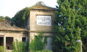 Albergue San Roque/Tresyuno Comunicación