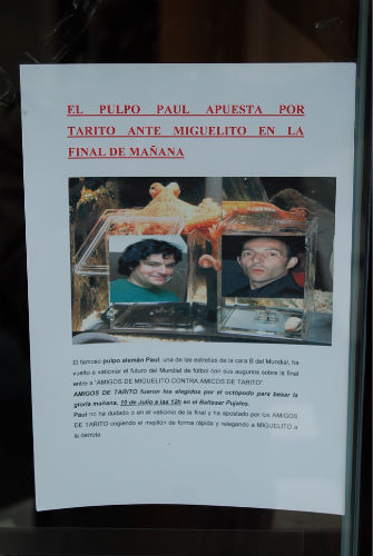 Cartel Pulpo/Tresyuno Comunicación