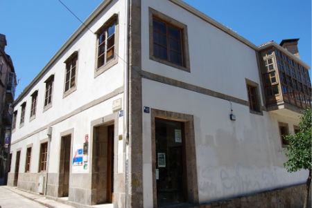 El edificio del CITC, en la rúa San Vicente (Casco Vello) podría ser la sede de la UNED en Vigo