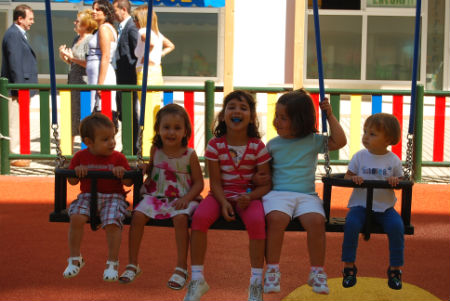 Parque infantil Navia/Tresyuno Comunicación