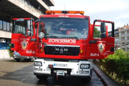 Camión de Bomberos/Tresyuno Comunicación