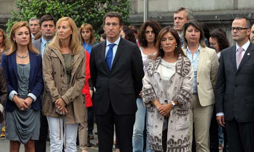 Alberto Núñez Feijóo presidió la concentración en Santiago. Foto: Xoán Crespo.