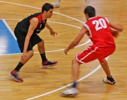 Una lesión mantendrá a Óscar Díaz 15 días apartados de las canchas. Una lesión mantendrá a Óscar Díaz 15 días apartados de las canchas.