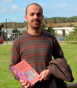 Isaac Fernández é o único tradutor directo de galego a éuscaro.