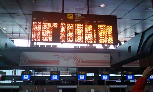 El aeropuerto de Peinador, desierto tras la oleada de reclamaciones.