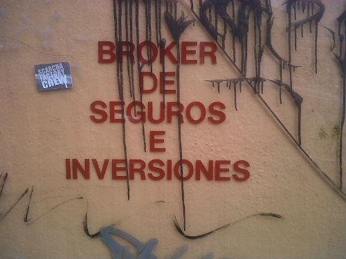 Broker/Tresyuno Comunicación