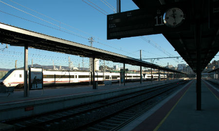 Tren directo entre Ponferrada e Vigo