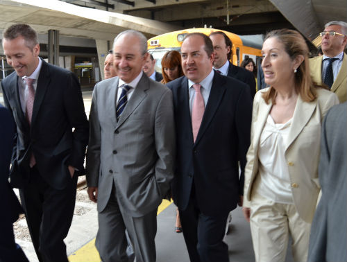 La ministra Pastor y el ministro Santos en Oporto