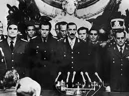 El asesino Videla, al frente de la Junta Militar Argentina