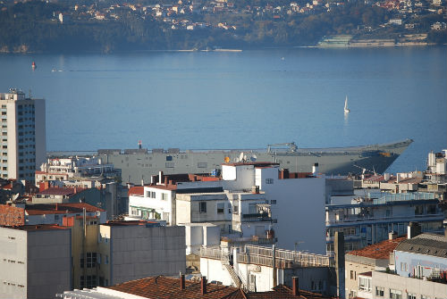 LHD Adelaide