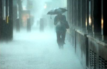 AEMET advierte de lluvias fuertes esta tarde y activa la 'Alerta Amarilla'