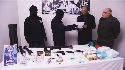 Los verificadores y las armas de ida y vuelta