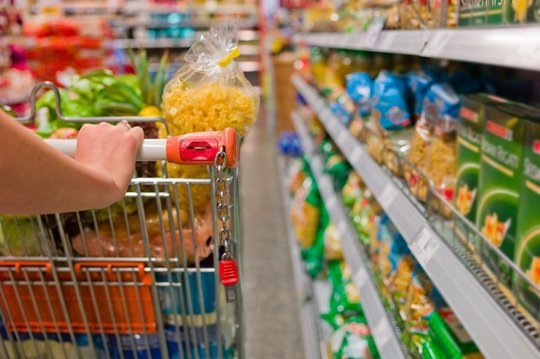 Suspendida a folga no comercio de alimentación convocada para mércores e xoves