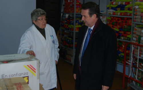 A presidenta de AFAN, Tensi Fernández, co alcalde nunha visita de este a AFAN/Tresyuno Comunicación