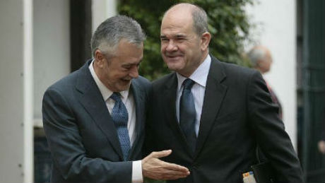 Los ex presidente de la Junta de Andalucía, Griñán y Chaves