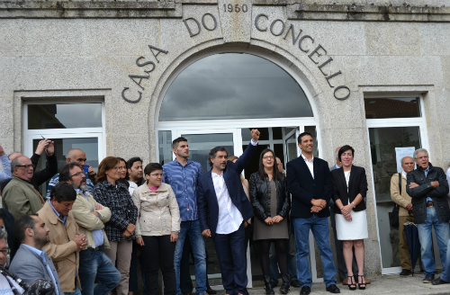 Foto: Tresyuno Comunicación// Momento do Himno Galego