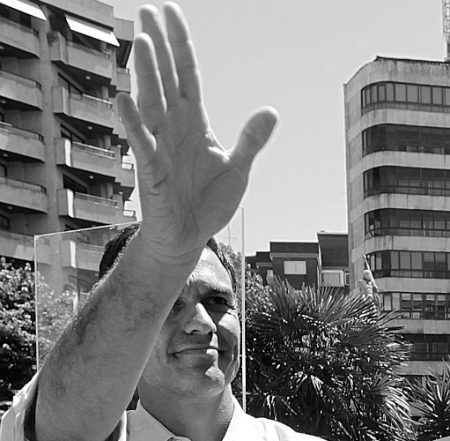 Pedro Sánchez, candidato socialista a la Presidencia del Gobierno, durante un mitin en Vigo
