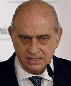 Fernández, ministro del Interior