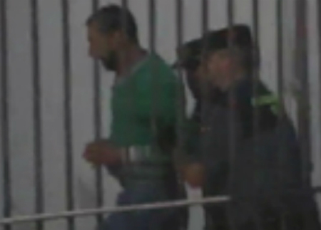 D.O., el día de su primera comparecencia ante la juez