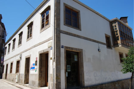 Sede de la UNED en Vigo (Archivo)/Foto:vigoalminuto.com