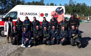 Voluntarios de Protección Civil de Mos tras una formación en Seganosa