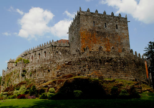 A Deputación organiza este sábado un taller e ruta con xogos, no Castelo de Soutomaior