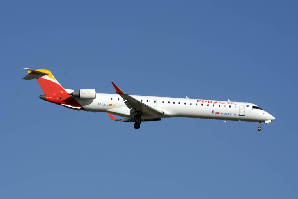 Air Nostrum conectará Vigo con Santander, este verano