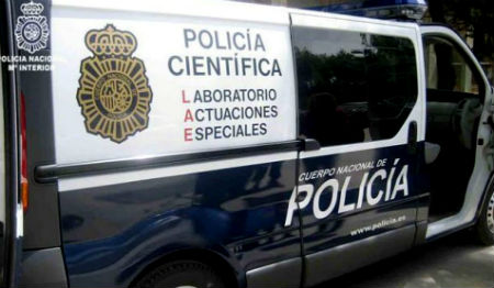 La mujer asesinada esta madrugada tenía golpes en la cabeza y fue apuñalada