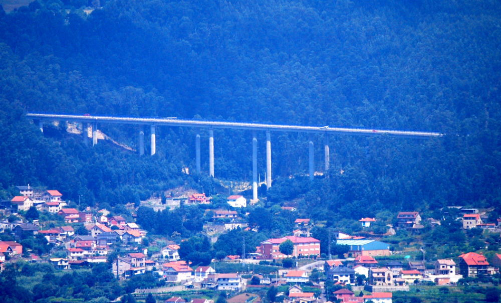 Corte do tráfico no Corredor do Morrazo este luns e parte do martes