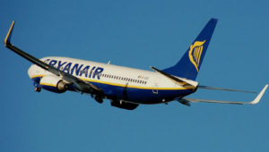 El Concello sancionará a Ryanair por incumplir el contrato de los vuelos Vigo-Londres