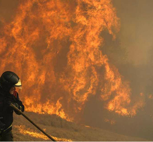 Apagado o incendio que arrasou 182 hectáreas en Palas de Rei