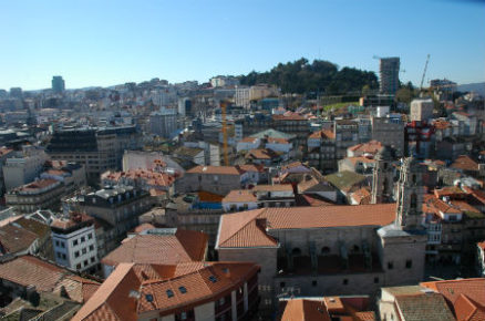 El Casco Vello de Vigo contará con tres edificios y trece viviendas más rehabilitadas