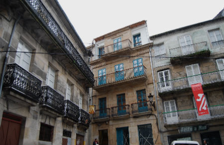 A capacidade de investimento en reforma de vivenda no Casco Vello é a metade do gasto nos concertos de Castrelos
