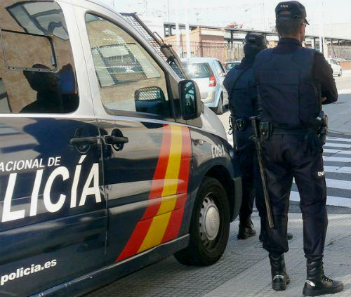 Cuatro detenidos y 2 toneladas de cocaína intervenidas en un pesquero trasladado a Vigo