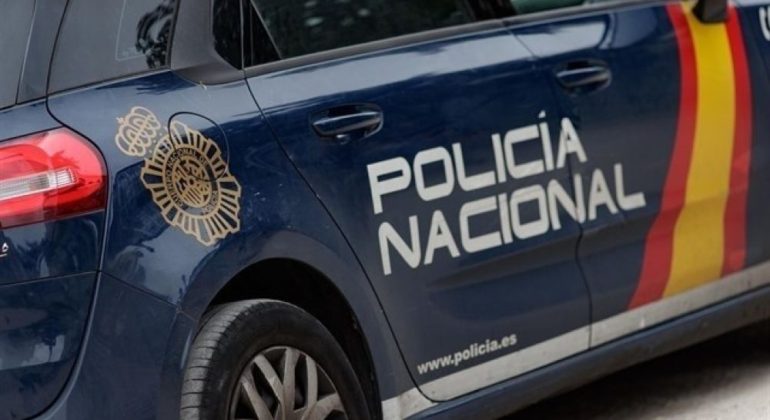 Muere quemado en el interior de un coche, en Redondela