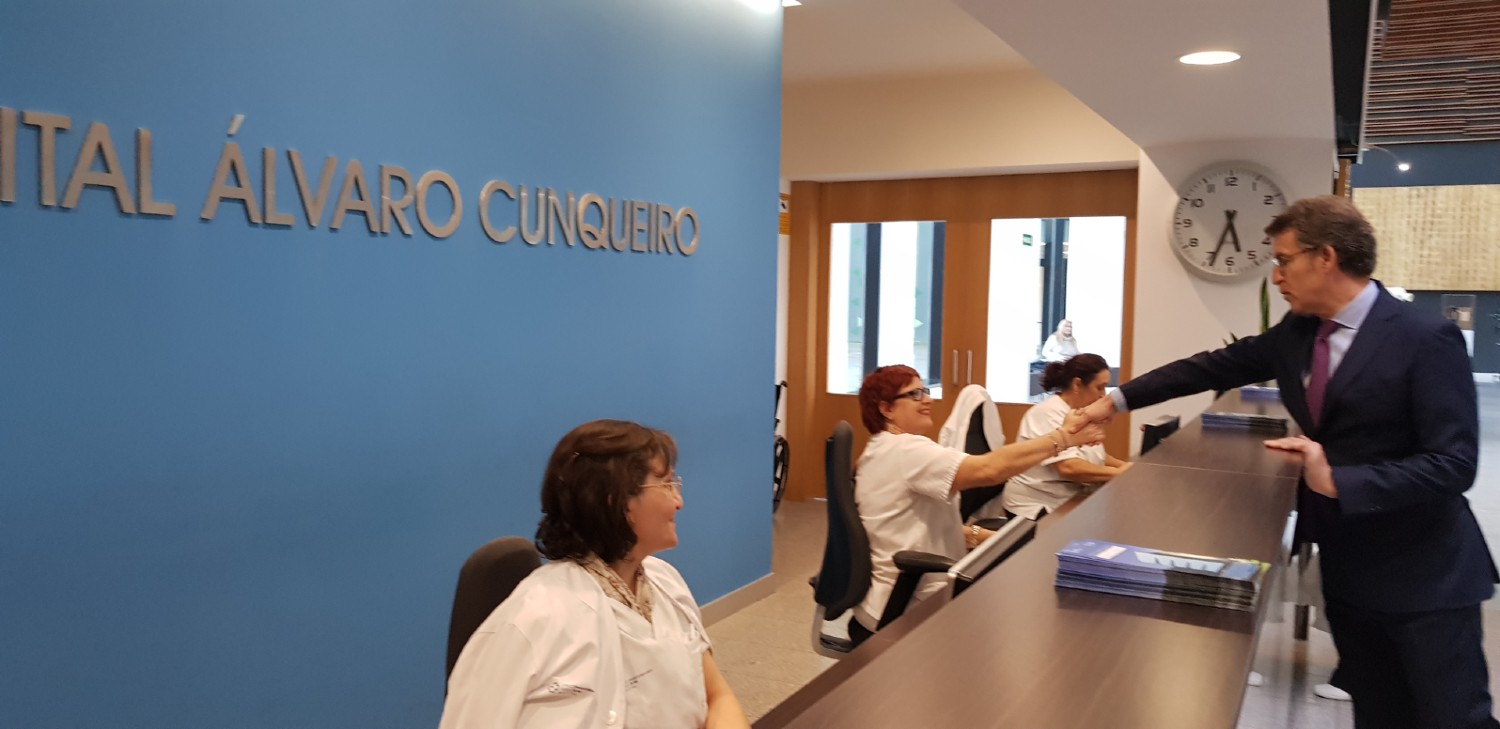 Feijóo en el Hospital Álvaro Cunqueiro Vigo