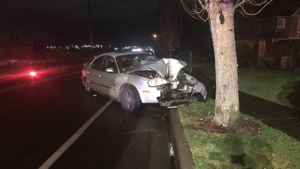 Un morto e 80 feridos nos 61 accidentes de tráfico da pasada fin de semana