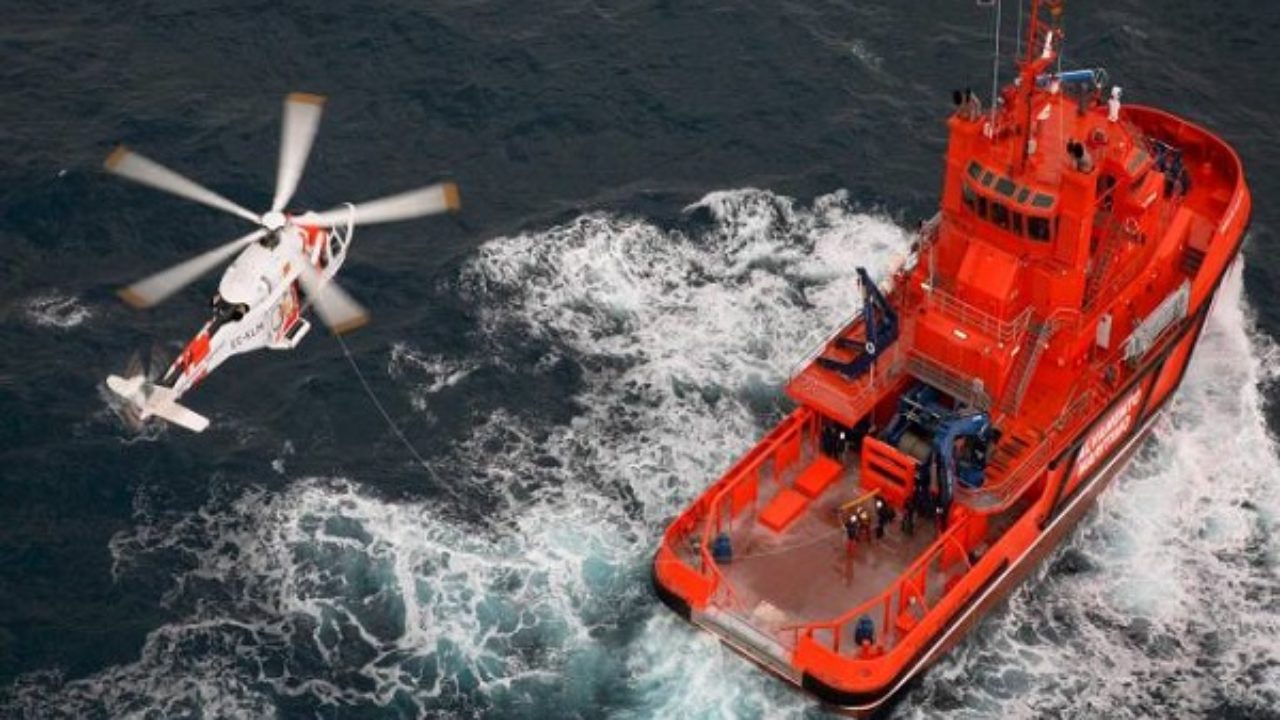 Rescatado el cuerpo sin vida del marinero desaparecido en el naufragio del 'Sempre Güeto'